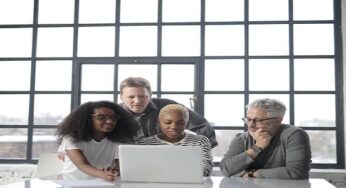 Difference Between Job Enlargement And Job Enrichment (A Closer Look)